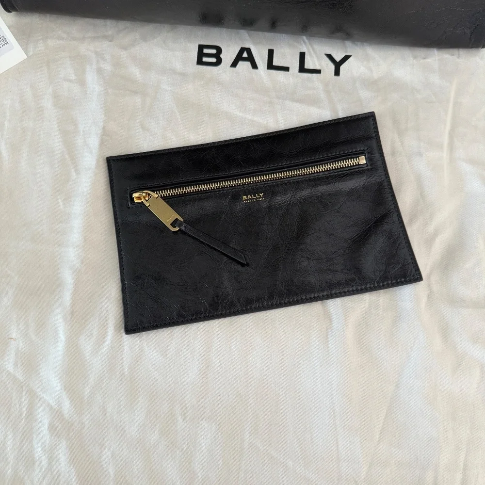 Bally x DJ‎ Leo Mas Muzak-print tote bag, Black leather